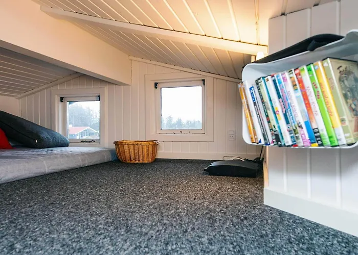 9 Person In Lokken-by Traum Gronhoj (Nordjylland)
